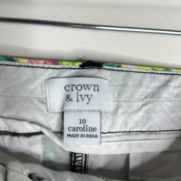 Crown & Ivy Caroline Shorts for Women | Black with polka dots tropical print |10 - Picture 4 of 6